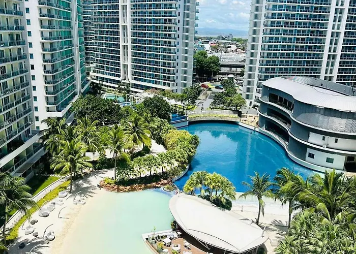 1 Bedroom Azure Staycation Near Naia *