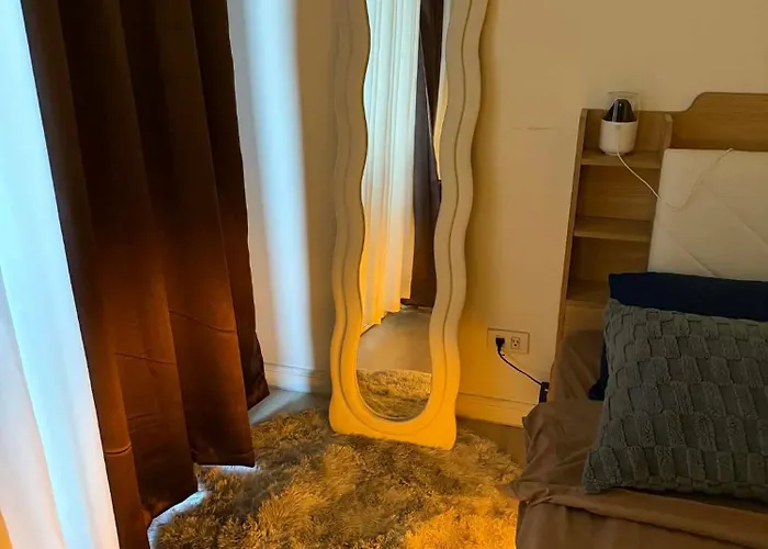 شقة 1 Bedroom Azure Staycation Near Naia *