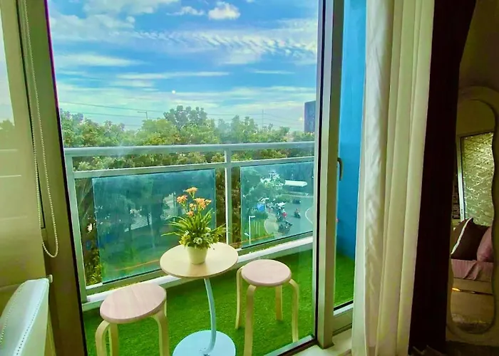 1 Bedroom Azure Staycation Near Naia شقة